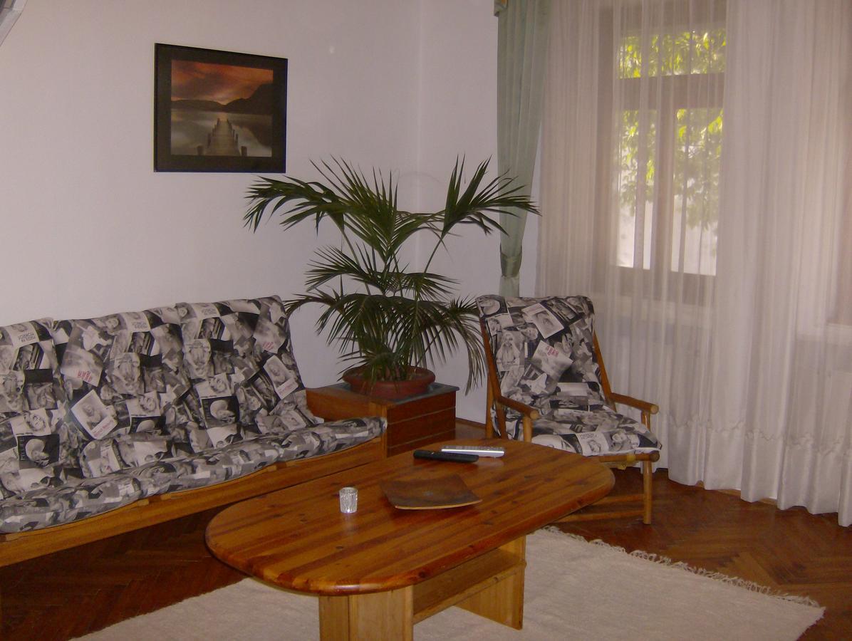 Csapd Le Csacsi Vendeghaz Hotel Pecs Luaran gambar